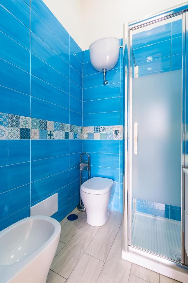 Chiara Modern Apartment By Wonderful Italy Napoli Bagian luar foto