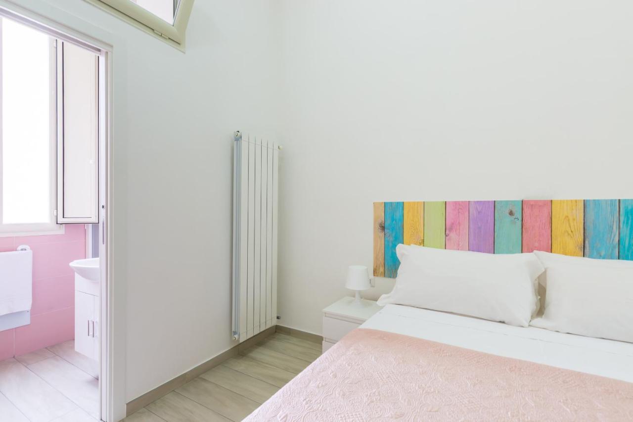 Chiara Modern Apartment By Wonderful Italy Napoli Bagian luar foto